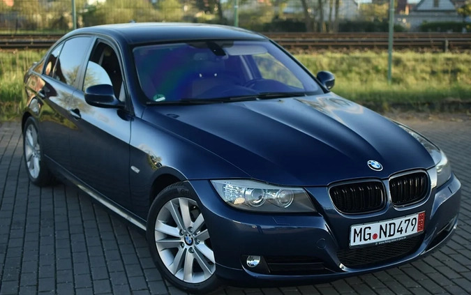 BMW Seria 3 cena 31900 przebieg: 272000, rok produkcji 2011 z Czarne małe 436